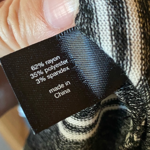 Lane Bryant grey stripe sweater 14-16 - Picture 4 of 9